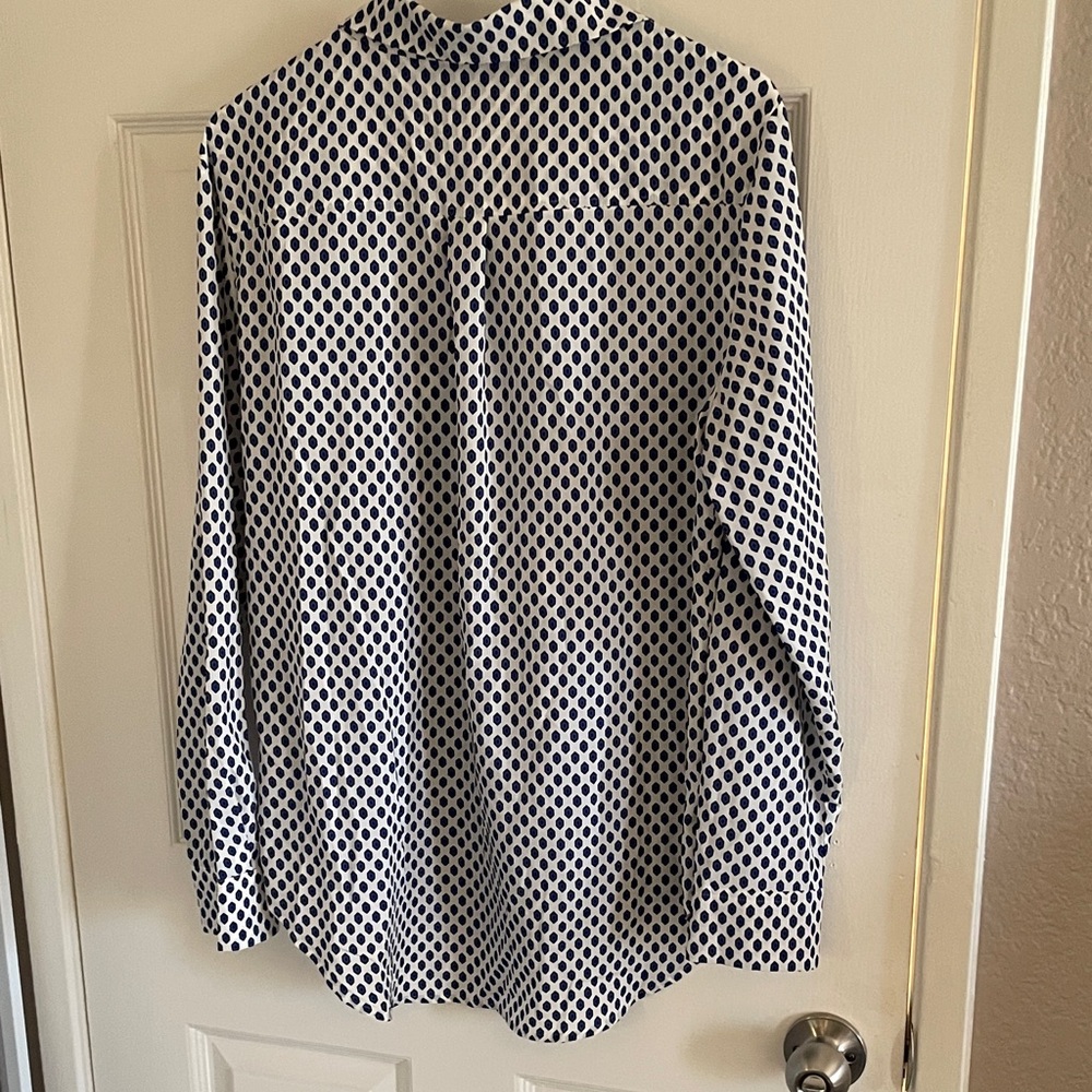 Apt. 9 Long Sleeve Women’s Button-Up Shirt L - Picture 2 of 7